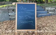 Tafel Herzlich Willkommen.jpg