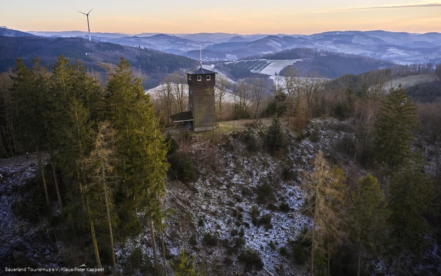 Wallburgturm von oben