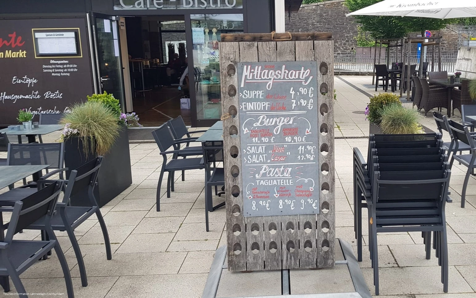 2369461