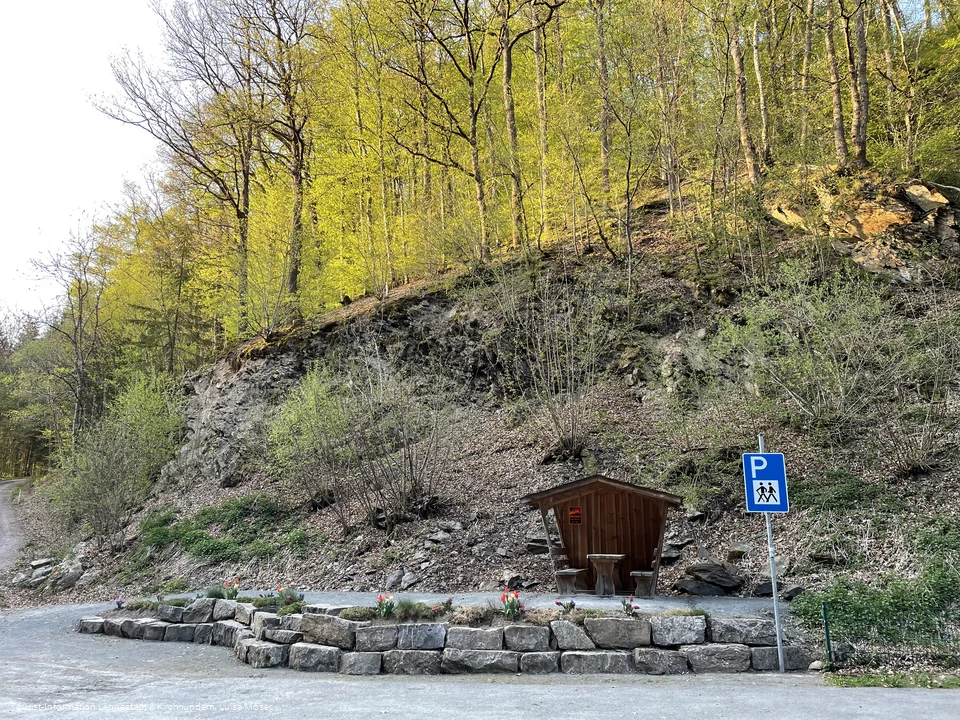 Wanderparkplatz Milchenbach.JPG