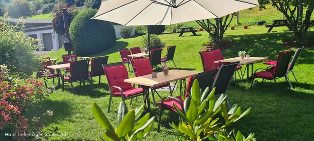 Hotel-Tiefenhagen_Terrasse©Hotel Tiefenhagen Sauerland.jpg